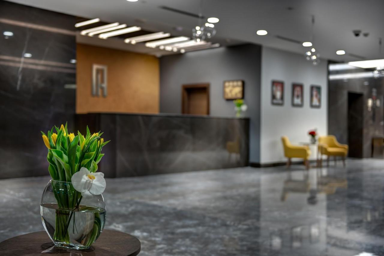 Abar Hotel Apartments Dip-1 Dubai Exterior foto